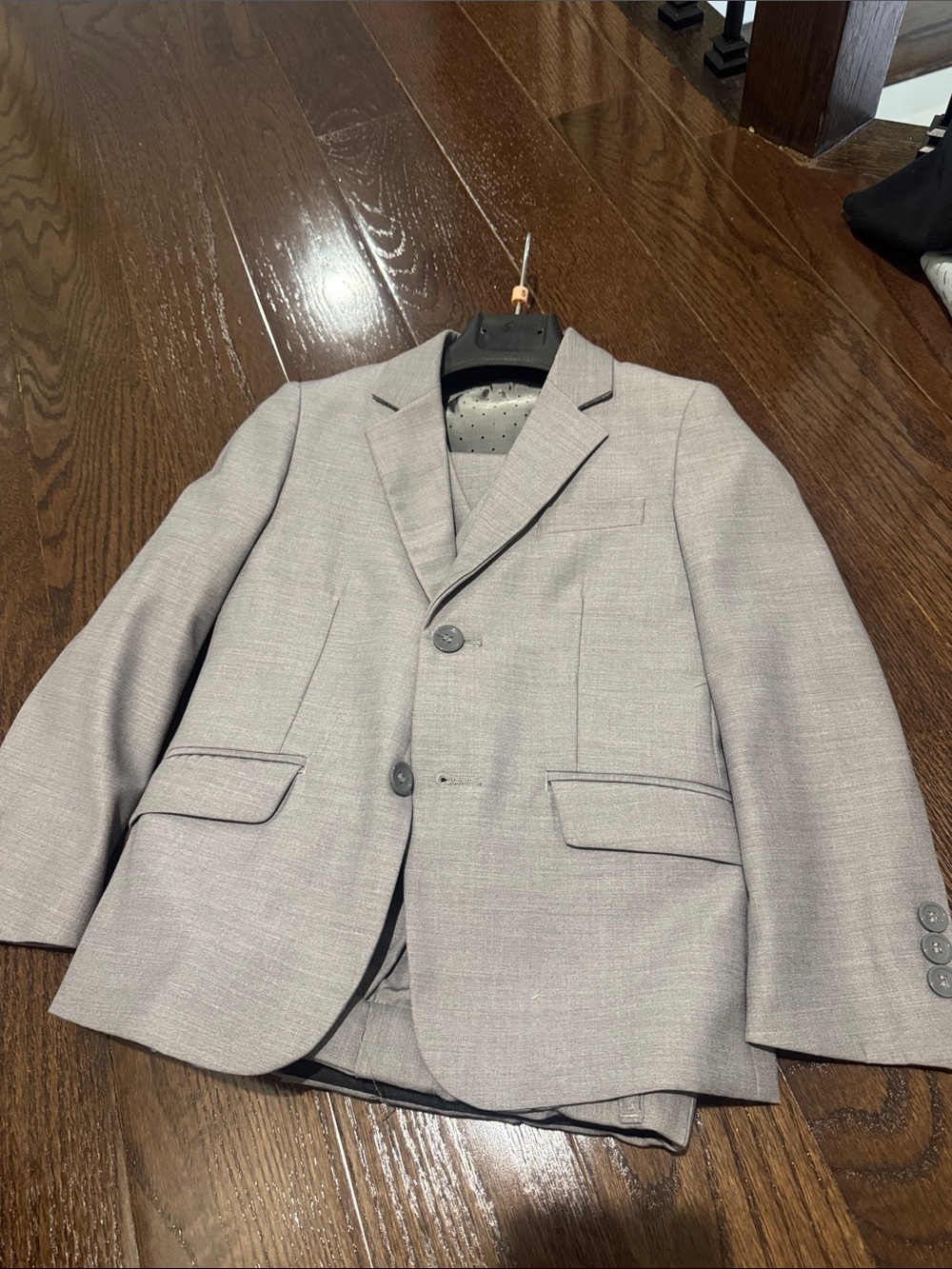 Custom kids 5t 3 piece suit Light Gray with vest and pants Msrp $225 worn 1 hour